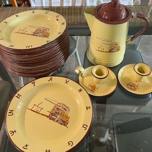 VINTAGE WESTERN ENAMELWARE
